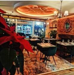 Fully Renovated Restaurant & Bar for Sale &ndash; Prime Leamington Spa Location