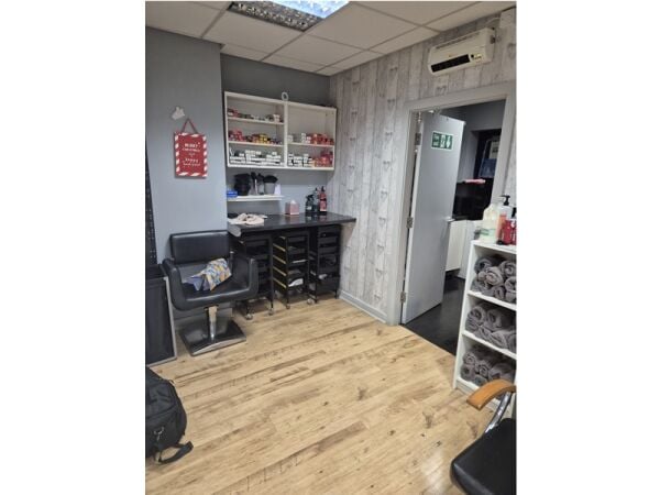 Reputable Hair & Beauty Salon – A Ready-Made Business Venture