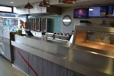 Established £12K Weekly Fish & Chip Shop with Accommodation