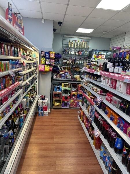 LICENSED CONVENIENCE STORE / SANDWICH BAR WINSFORD CHESHIRE