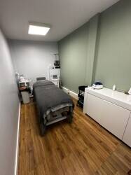 ESTABLISHED BEAUTY SALON LOCATED IN AFFLUENT MID SUSSEX VILLAGE