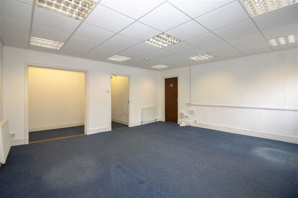 Investment Unit Opportunity – Retail Unit with Office Space & Yard