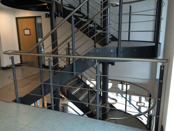 METAL FABRICATION & INSTALLATION