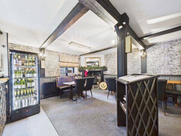 Charming roadside inn with thriving restaurant and quality rooms Charming roadside inn with thriving restaurant and quality rooms