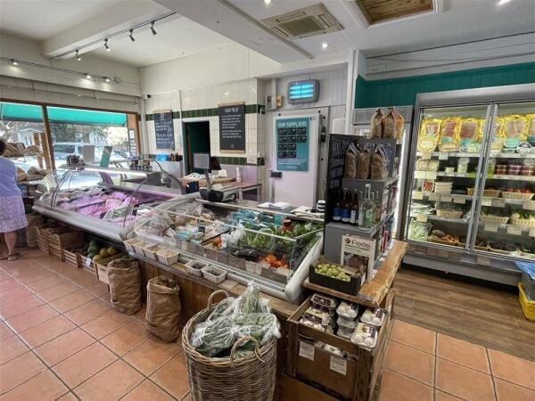 Exceptional Retail Opportunity in a Vibrant Exeter Location For Sale in Exeter Exceptional Retail Opportunity in a Vibrant Exeter Location For Sale in Exeter