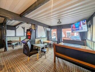 ESSEX - REFURBISHED FREEHOUSE WITH LETTING ROOMS FOR SALE ESSEX - REFURBISHED FREEHOUSE WITH LETTING ROOMS FOR SALE