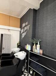 Beauty Salon Opportunity- Prime Location and Modern setup 