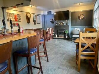 CAMBRIDGESHIRE - PUB & RESTAURANT WITH LARGE PLOT ADJACENT TO THE RIVER SNAIL CAMBRIDGESHIRE - PUB & RESTAURANT WITH LARGE PLOT ADJACENT TO THE RIVER SNAIL