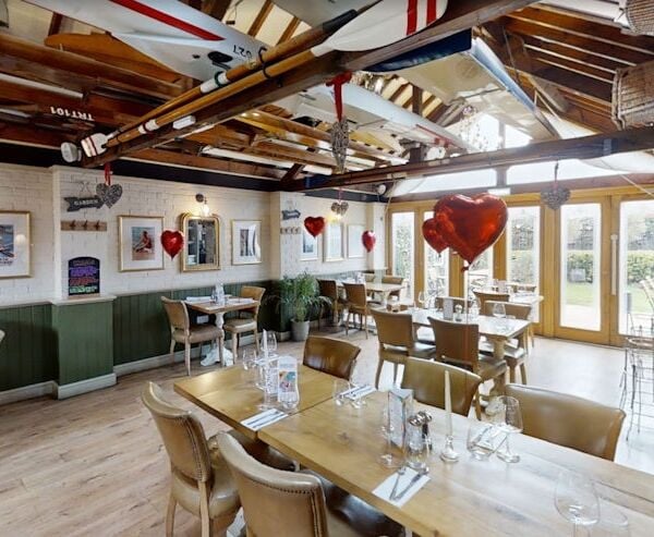 Licenced Italian Restaurant for Sale