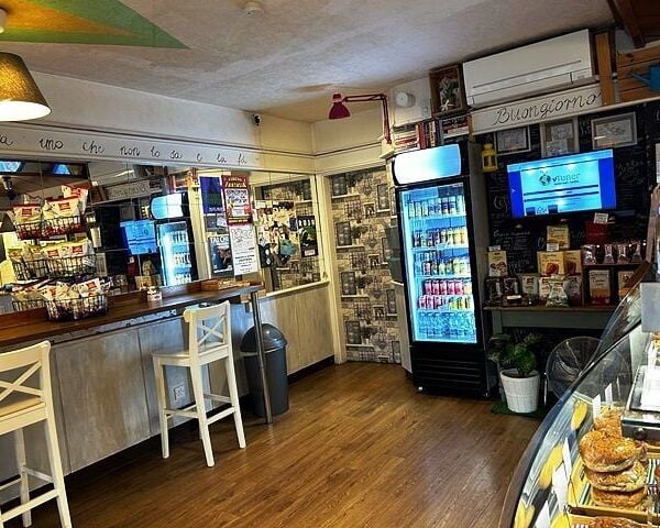 Coffee Shop Plus Delicatessens & Sandwich Bar a1 Use for Sale