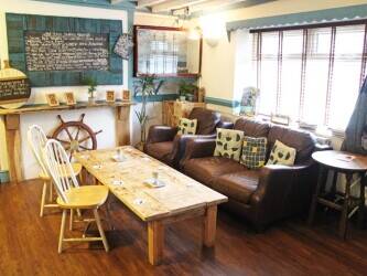 CARMARTHENSHIRE - CLOSED PUBLIC HOUSE WITH PLANNING PERMISSION