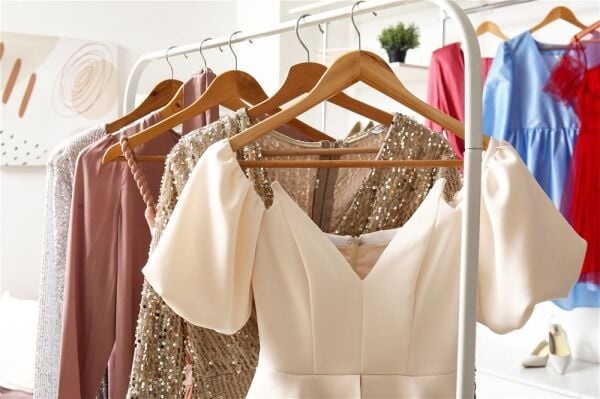 PROM DRESS RETAILER AND ALTERATIONS PROVIDER
