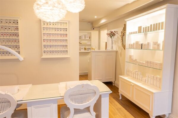 Beauty, Therapy & Tanning For Sale in Leeds Beauty, Therapy & Tanning For Sale in Leeds