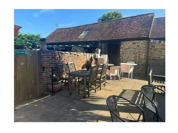 Charming Tea Room in Historic Winchelsea – A Slice of English Heritage! Charming Tea Room in Historic Winchelsea – A Slice of English Heritage!