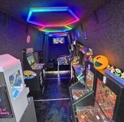 Mobile Gaming Van - XLWB Iveco Daily - 9 machines - Asset sale Mobile Gaming Van - XLWB Iveco Daily - 9 machines - Asset sale