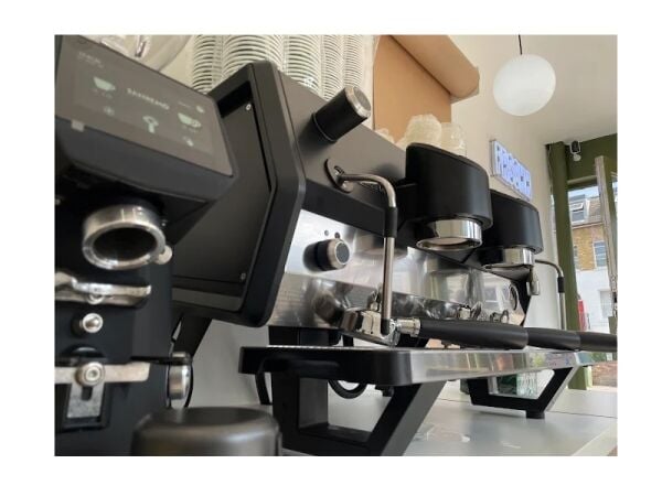 Brewing Brilliance – Modern London Cafe with Low Overheads