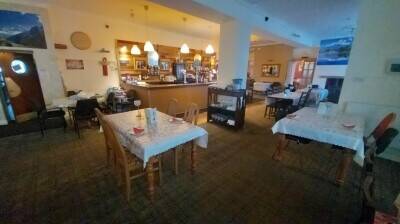 SOUTH WALES VILLAGE FREEHOUSE