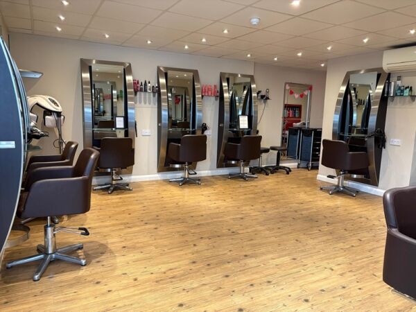 Style Meets Substance – Established Six-Day Hair Salon
