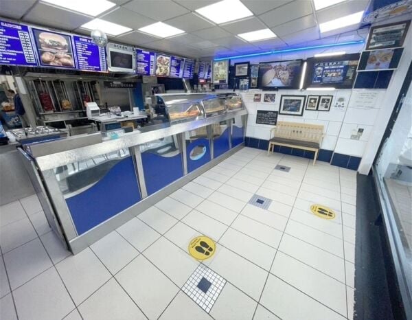 Long-established fish & chip shop with 3-bed flat, Leicester Long-established fish & chip shop with 3-bed flat, Leicester