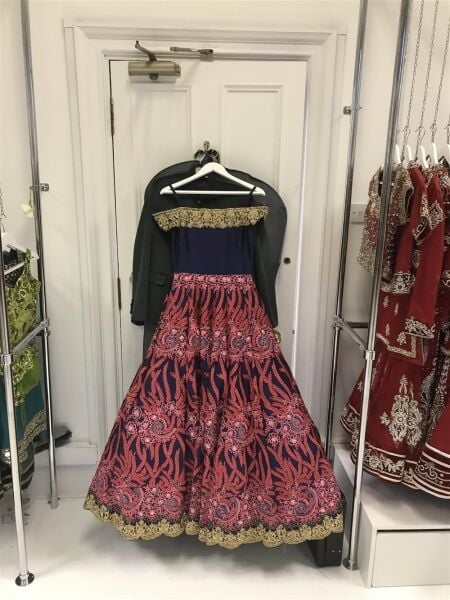 DESIGNER ASIAN CLOTHING EMPORIUM IN GLASGOW CITY CENTRE DESIGNER ASIAN CLOTHING EMPORIUM IN GLASGOW CITY CENTRE