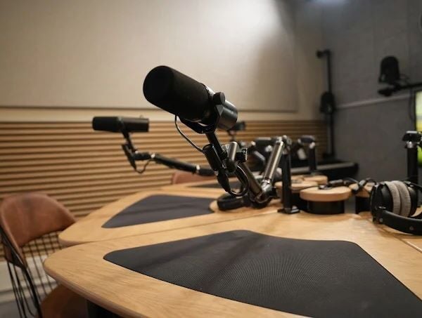 Central London Podcast Recording Studio for Sale Central London Podcast Recording Studio for Sale