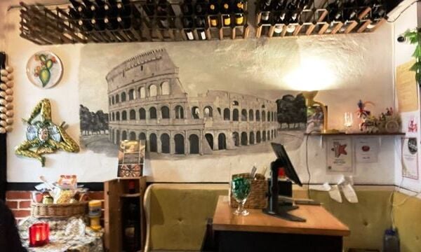 Basement Licenced Restaurant & Takeaway Located In Renowned Court Yard Operated By The Owner Since 2005 for Sale Basement Licenced Restaurant & Takeaway Located In Renowned Court Yard Operated By The Owner Since 2005 for Sale