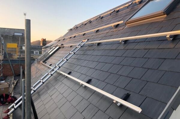 Relocatable Renewable Energy Solutions Business Relocatable Renewable Energy Solutions Business