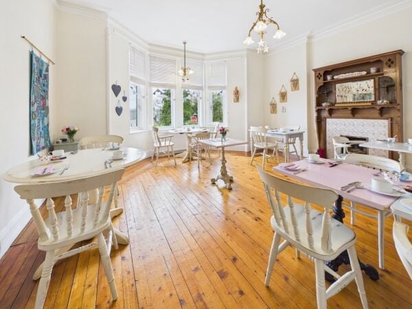 Elegant Deeside guest house with thriving year-round business potential Elegant Deeside guest house with thriving year-round business potential