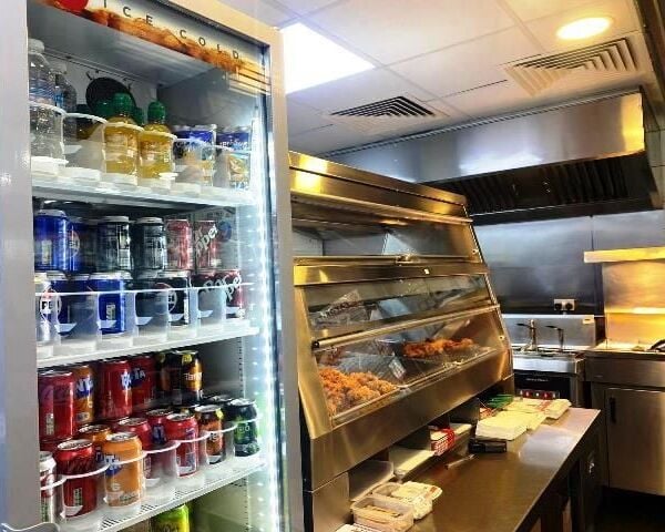 Fast Food Chicken Takeaway & Delivery for Sale