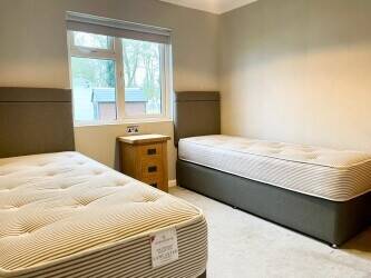 NOTTINGHAMSHIRE - THREE BEDROOM LODGE WITH DEDICATED PARKING NOTTINGHAMSHIRE - THREE BEDROOM LODGE WITH DEDICATED PARKING