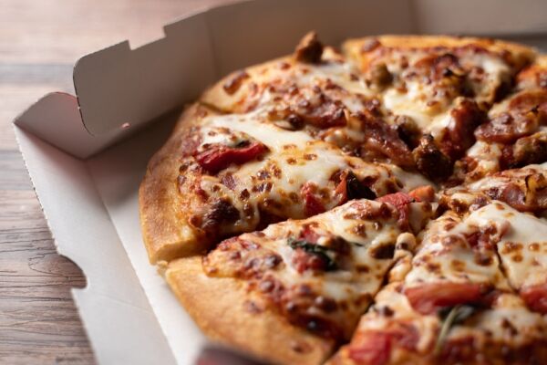 Long-Established Pizza Restaurant & Takeaway, Derbyshire Long-Established Pizza Restaurant & Takeaway, Derbyshire
