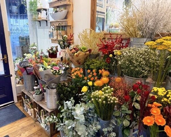 Very Profitable Retail Florist With Exceptionally Low Rent for Sale Very Profitable Retail Florist With Exceptionally Low Rent for Sale