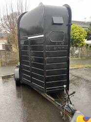 Burger / jacket potatoes Food horsebox for sale in Swansea