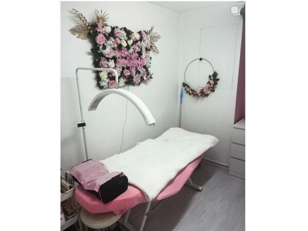 Glow With Confidence – Established Tanning & Beauty Salon Glow With Confidence – Established Tanning & Beauty Salon