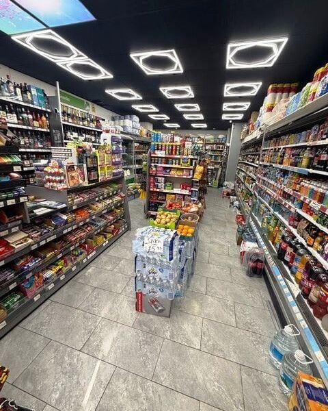 Newly Fittted Convenience Store With Off Licence for Sale Newly Fittted Convenience Store With Off Licence for Sale