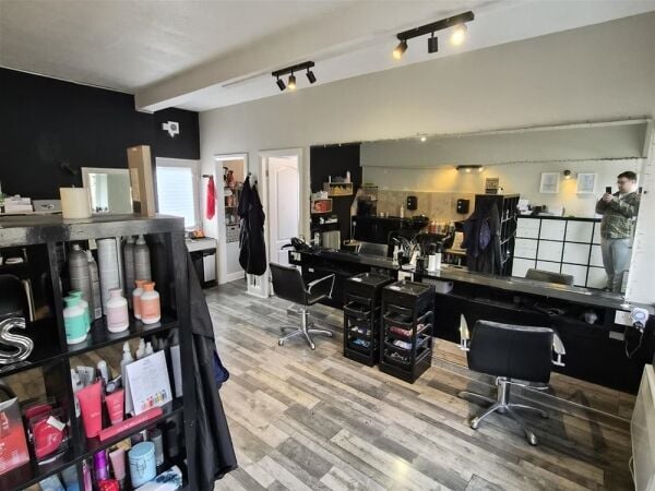 Beauty, Therapy & Tanning For Sale in Harrogate Beauty, Therapy & Tanning For Sale in Harrogate