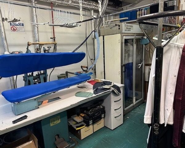 Dry Cleaners, Tailors & Key Cutting for Sale