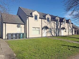 Substantial C2 Care Home - 18 bedrooms, 7 bathrooms, and 4 kitchens Substantial C2 Care Home - 18 bedrooms, 7 bathrooms, and 4 kitchens