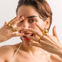 Turnkey jewelry brand with proven £400K retail model, £65K stock (~£700K retail value)