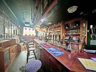 EAST YORKSHIRE - TRADITIONAL 4 BEDROOM PUBLIC HOUSE EAST YORKSHIRE - TRADITIONAL 4 BEDROOM PUBLIC HOUSE
