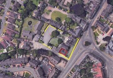 Freehold Restaurant for Sale in Nantwich with 5 Bed Flat & Car Park Freehold Restaurant for Sale in Nantwich with 5 Bed Flat & Car Park
