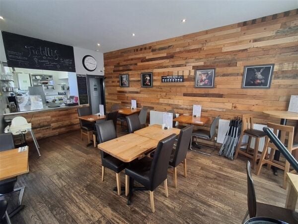 Cafe & Sandwich Bars For Sale in Brighouse Cafe & Sandwich Bars For Sale in Brighouse