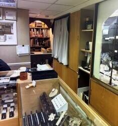 INDEPENDENT JEWELLERS & GOLDSMITHS – FOR SALE – AFFLUENT ESSEX TOWN