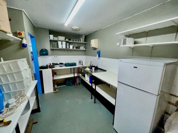 Leasehold Fish & Chip Takeaway & Restaurant Located In Newquay Cornwall