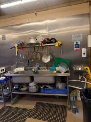 Running Indian / Pakistani restaurant available for short-term lease in the heart of Cambridge on busy Fitzroy Street. Running Indian / Pakistani restaurant available for short-term lease in the heart of Cambridge on busy Fitzroy Street.
