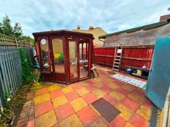 CAFÉ ESTABLISHED OVER 30 YEAR - FOR SALE - CROYDON, LONDON CAFÉ ESTABLISHED OVER 30 YEAR - FOR SALE - CROYDON, LONDON