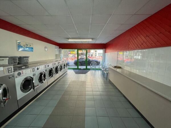 Fully Fitted and Equipped Launderette Fully Fitted and Equipped Launderette