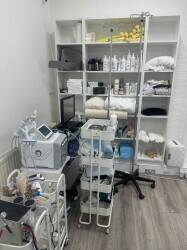 Established UK Aesthetics Ltd Company and stock for Sale Established UK Aesthetics Ltd Company and stock for Sale