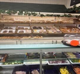 Hugely popular catering business offering impressive corporate & private catering services.