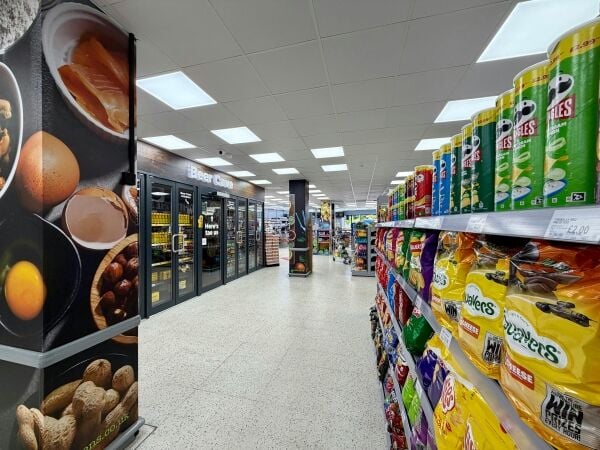 Convenience store for sale in Dundee with 6,500 sq ft and rear parking available.